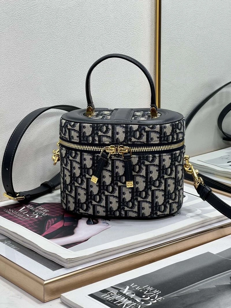 Versatile Christian Dior Other Bags 73951
