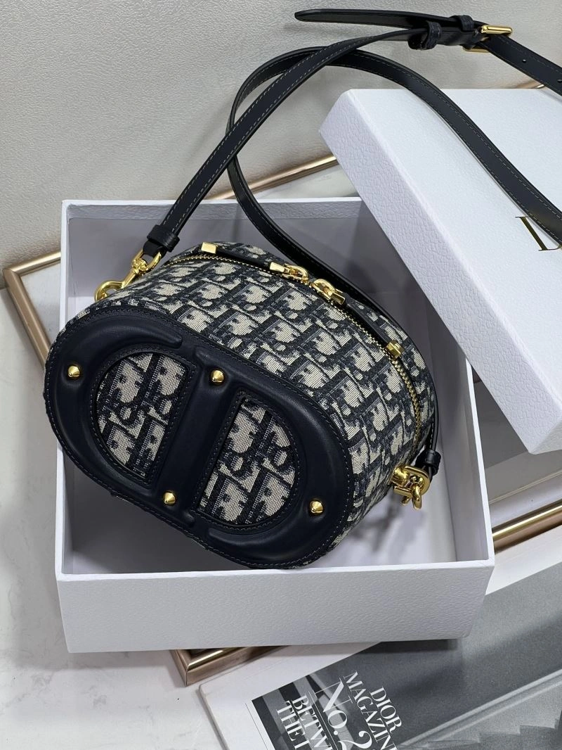 Versatile Christian Dior Other Bags 73951