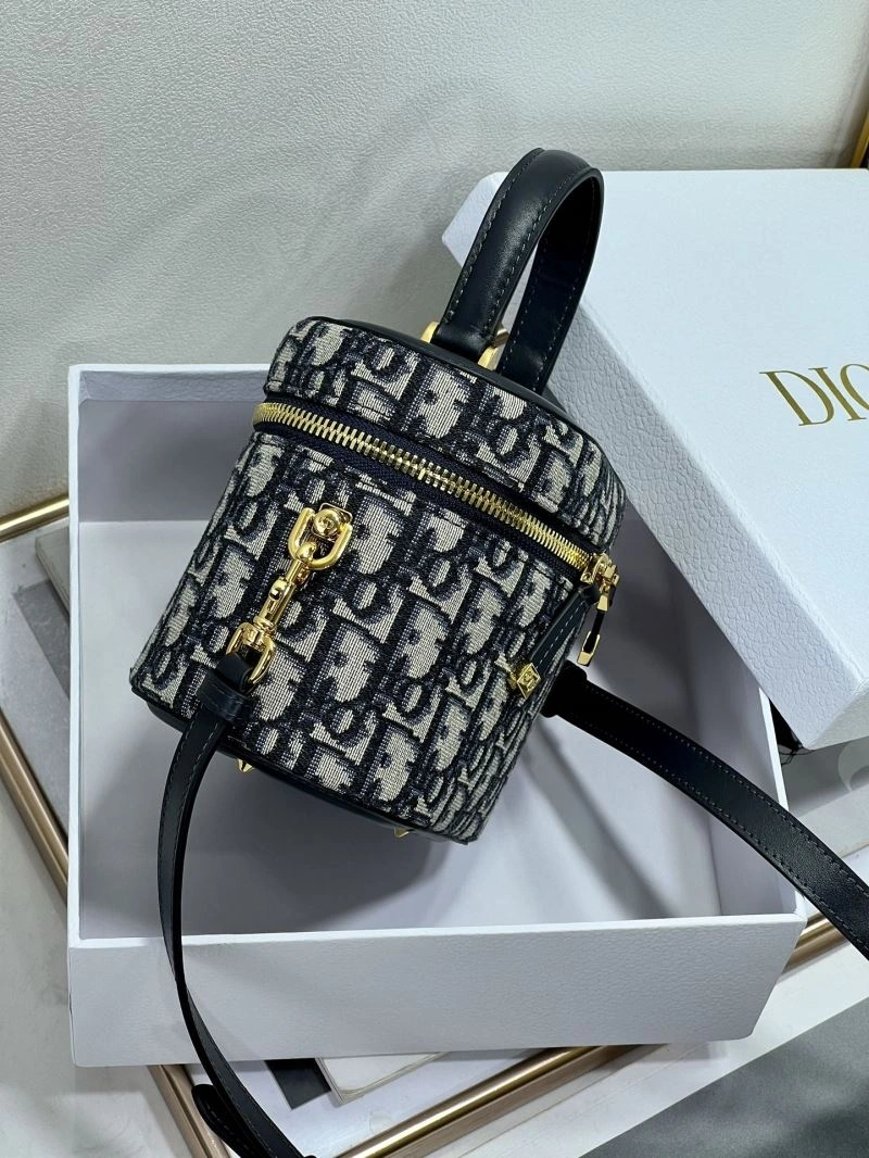 Versatile Christian Dior Other Bags 73951