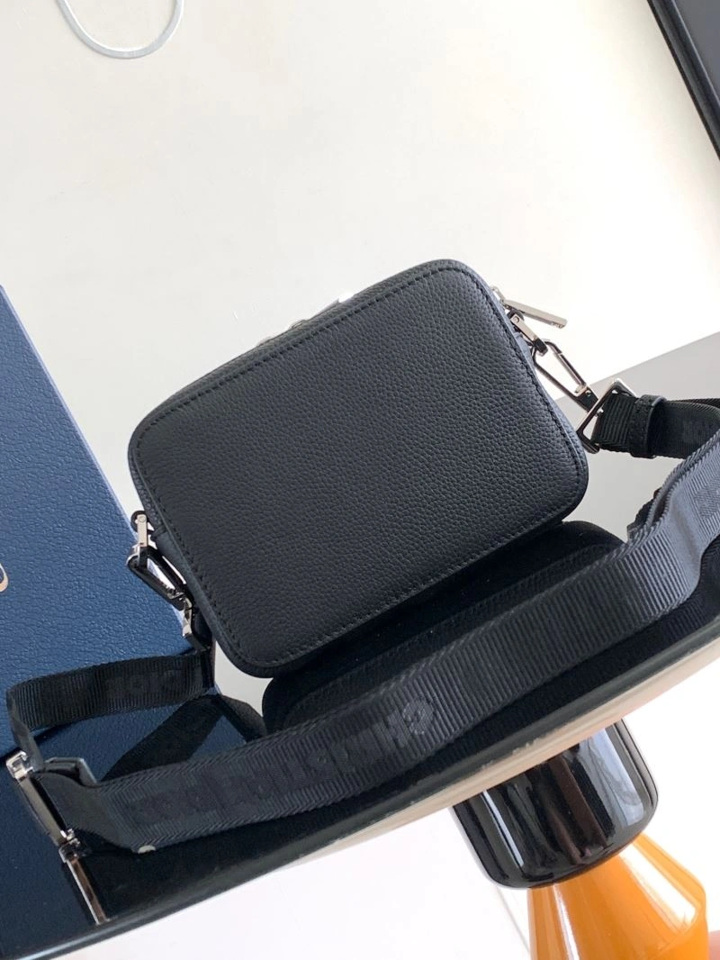 Effortless Christian Dior Other Bags 73980