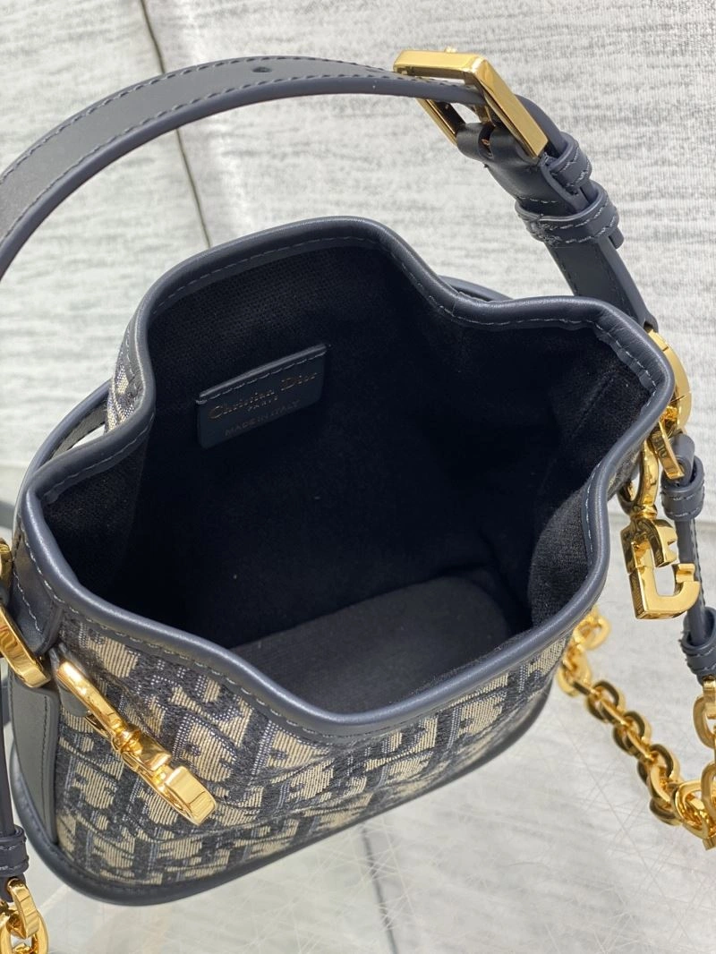 Cozy Christian Dior Other Bags 70749