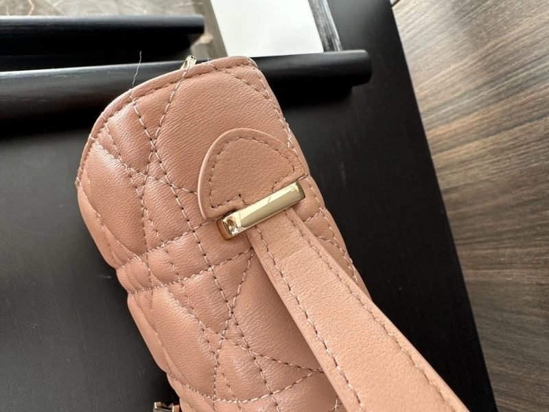 Unique Christian Dior Other Bags 70778