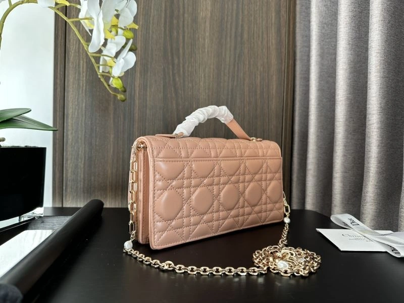 Unique Christian Dior Other Bags 70778