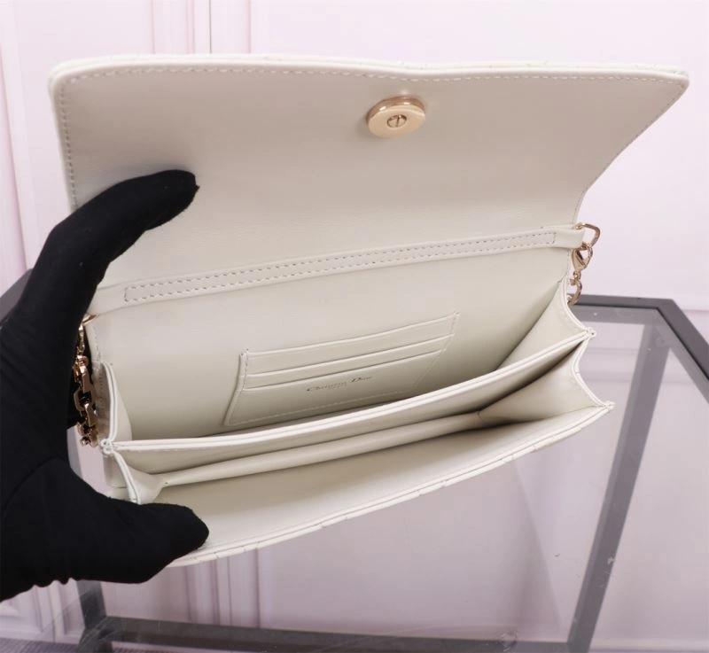 EyeCatching Christian Dior Other Bags 70716