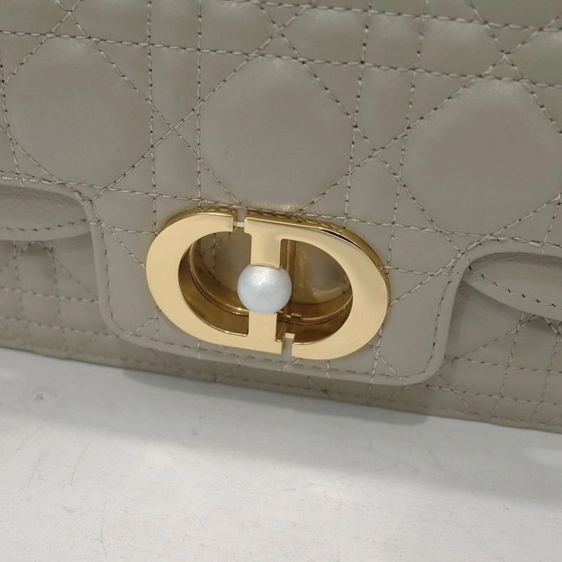 Timeless Christian Dior Other Bags 70764