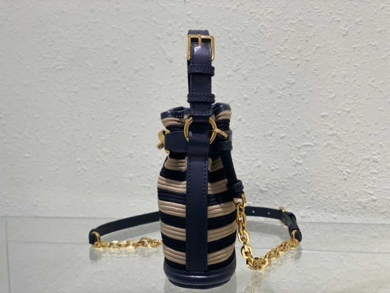 Minimalist Christian Dior Other Bags 70689