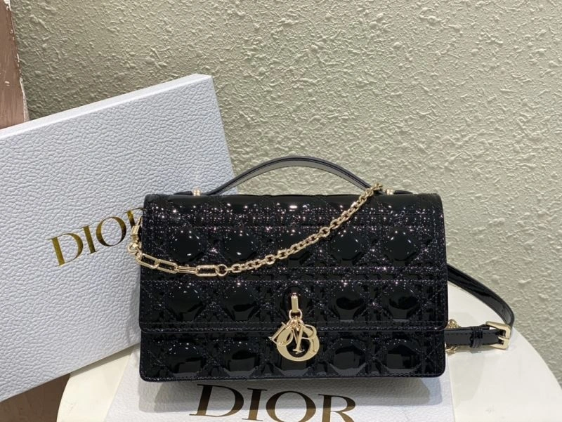 Christian Dior Other Bags Vibrant 70677