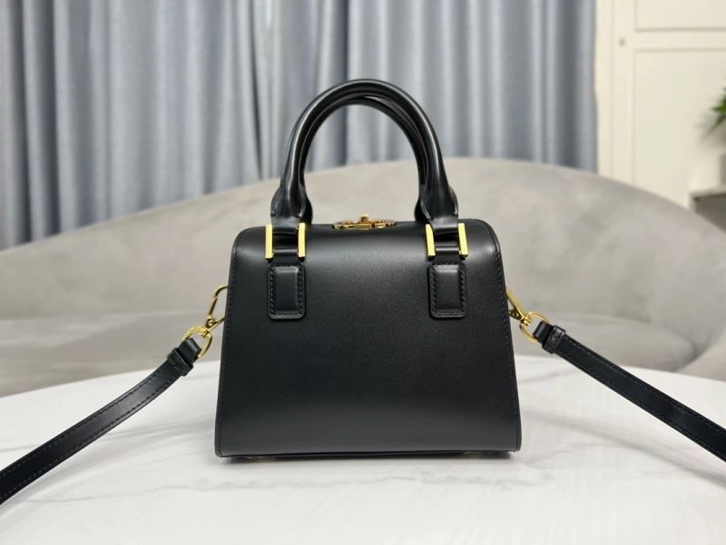 Christian Dior Other Bags Sleek 70687