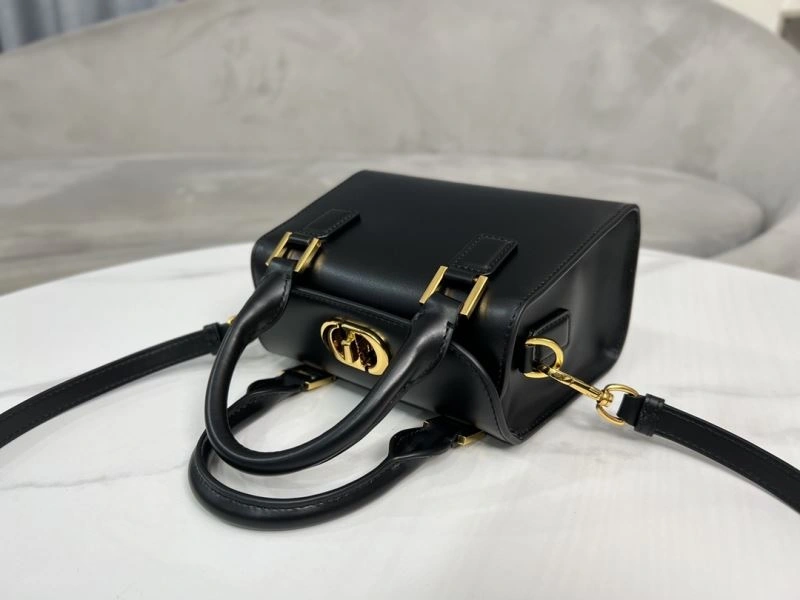 Christian Dior Other Bags Sleek 70687