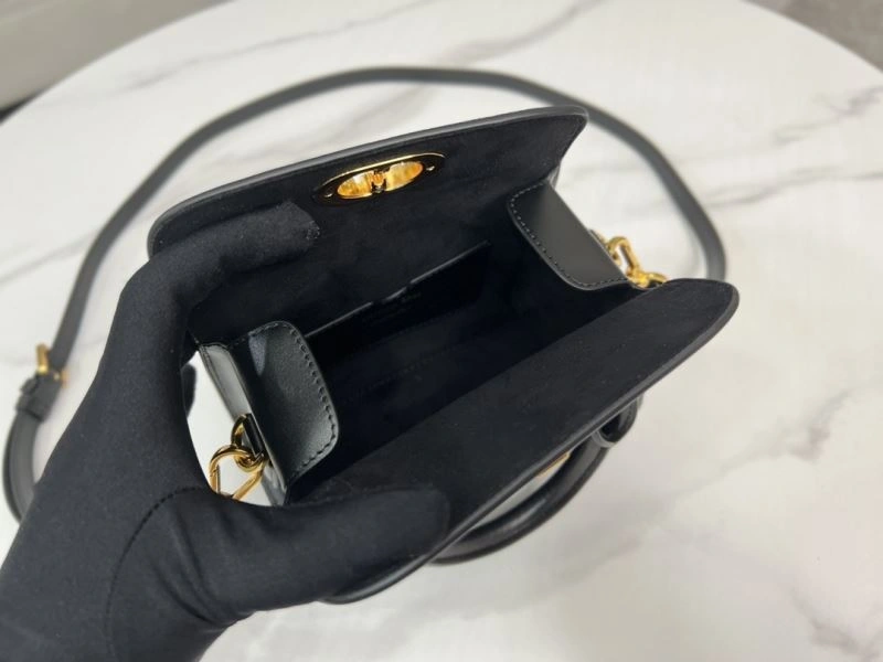 Christian Dior Other Bags Sleek 70687