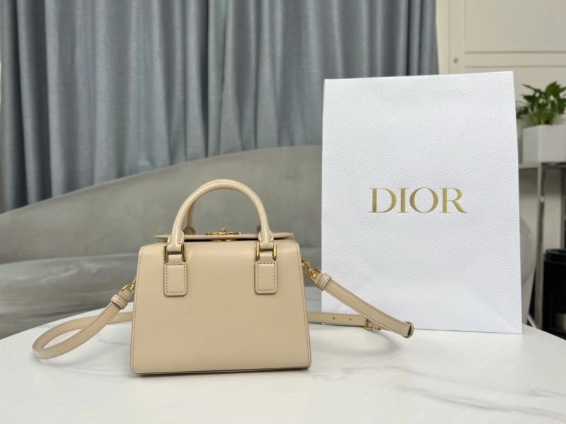 Durable Christian Dior Other Bags 70679