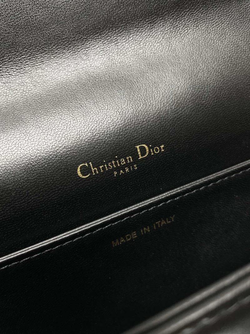 Vibrant Christian Dior Other Bags 70670