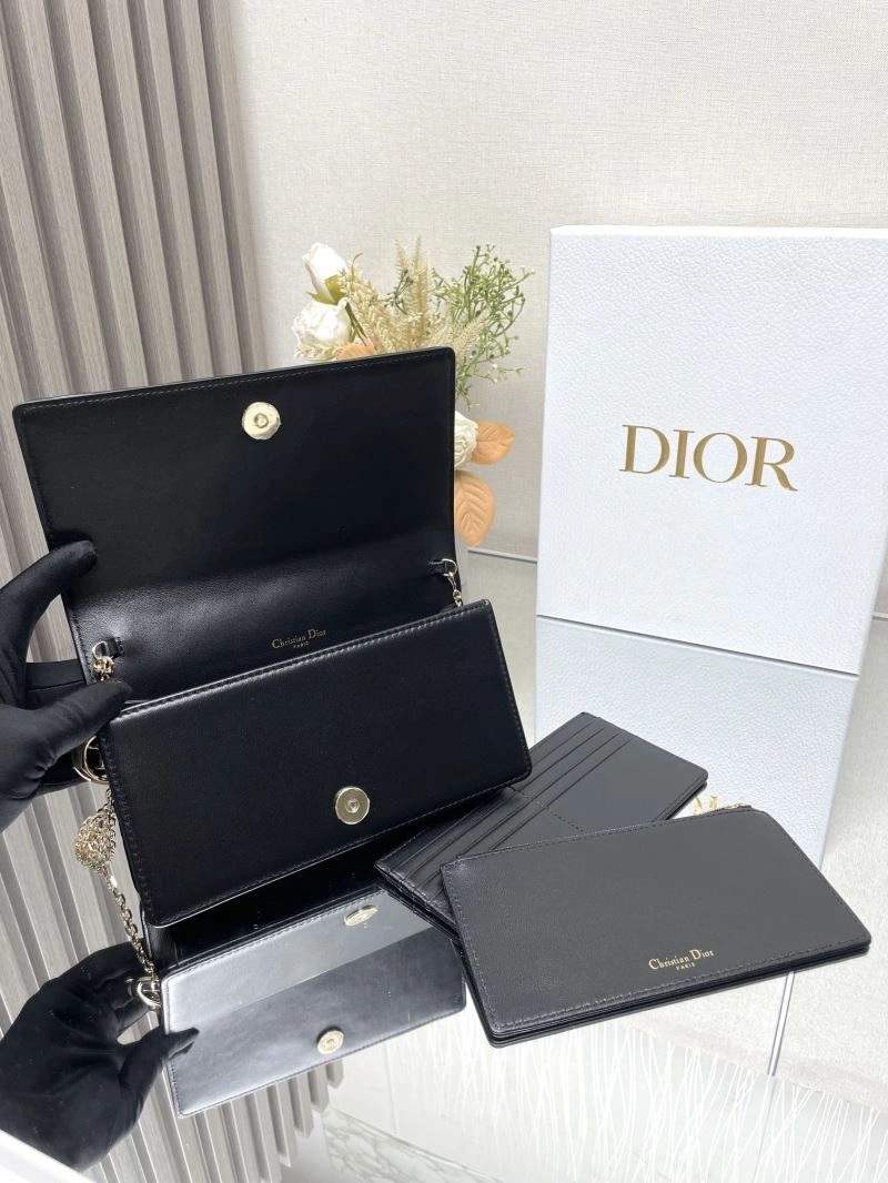 Vibrant Christian Dior Other Bags 70670