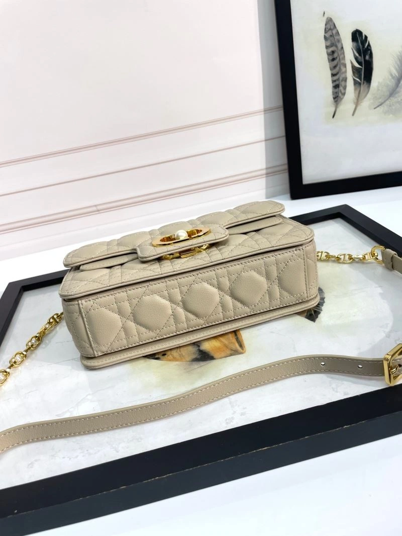 Christian Dior Other Bags Elegant 70660