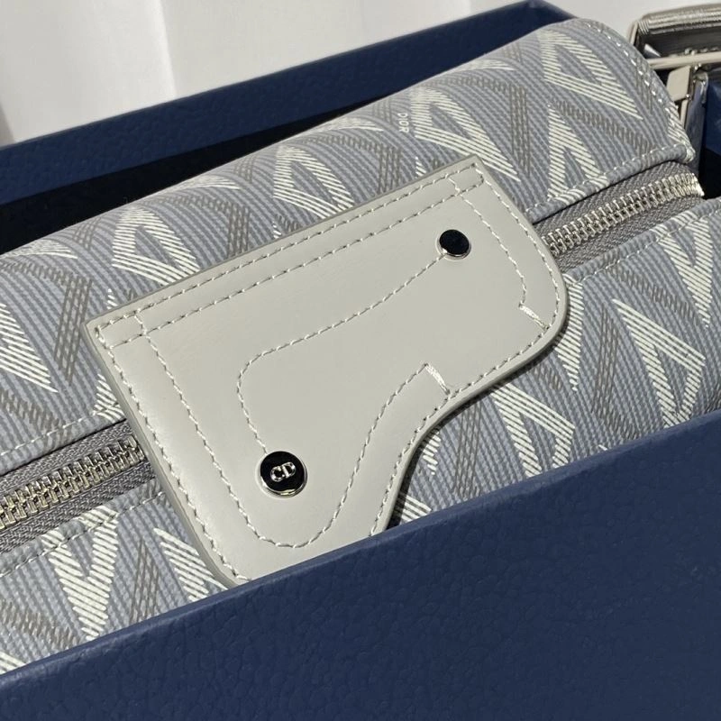 EyeCatching Christian Dior Other Bags 70632