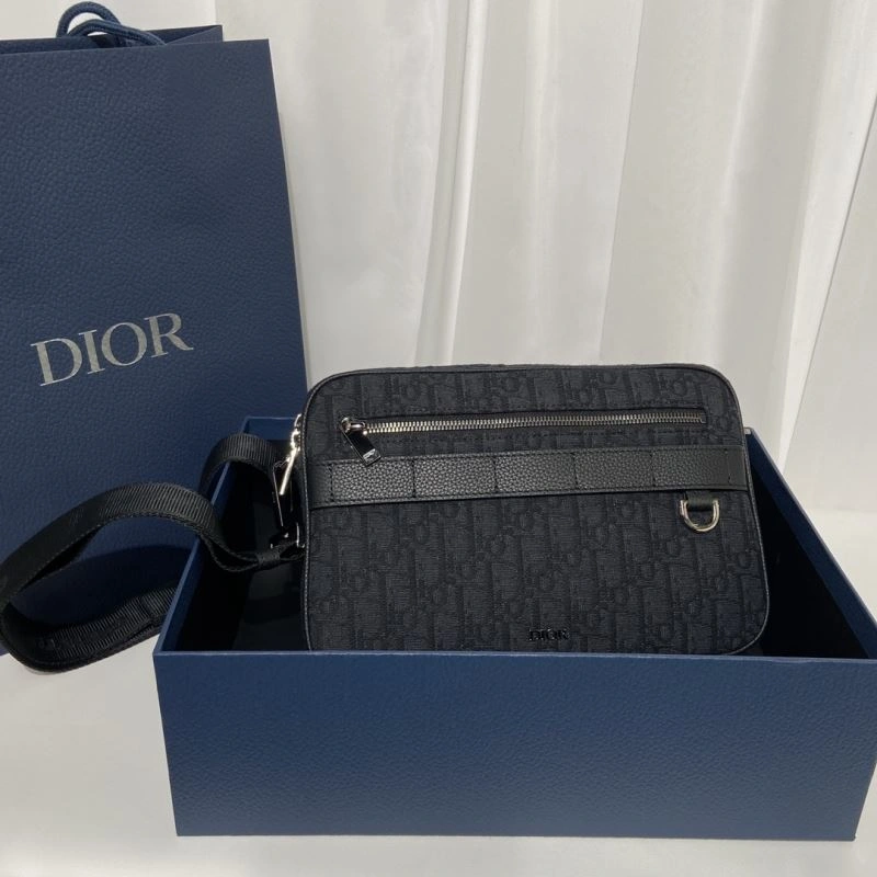 WellDesigned Christian Dior Other Bags 70631