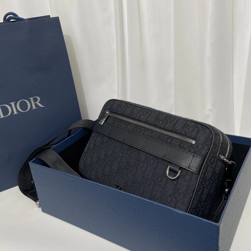 WellDesigned Christian Dior Other Bags 70631