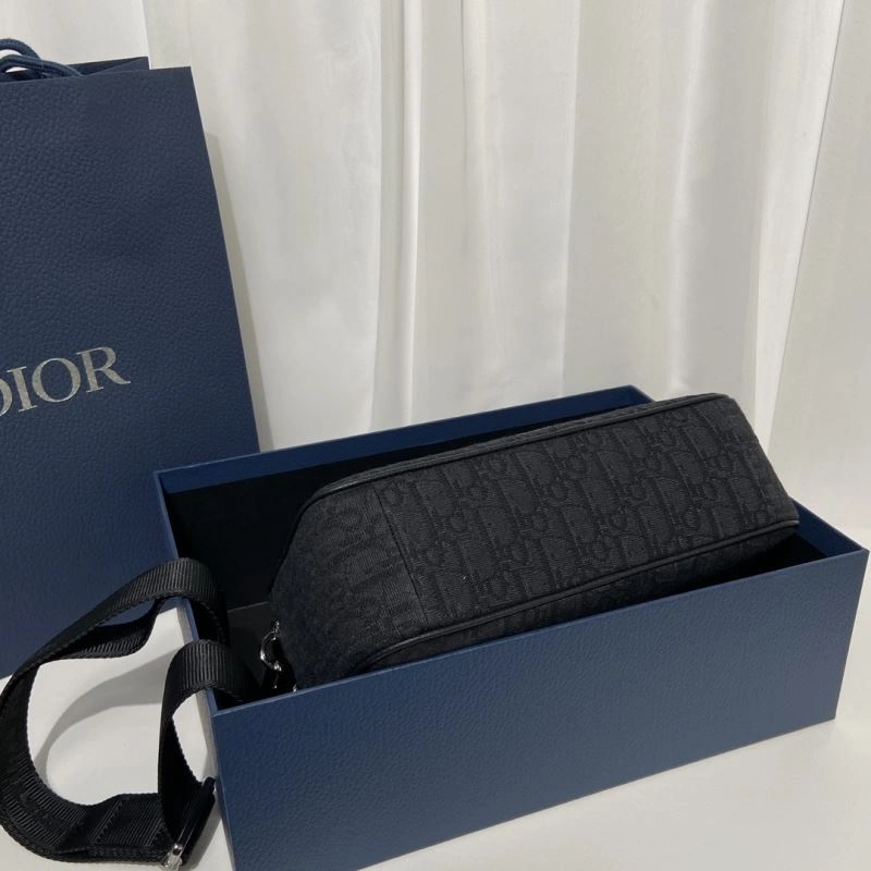WellDesigned Christian Dior Other Bags 70631