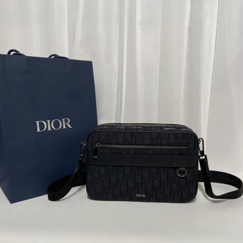 WellDesigned Christian Dior Other Bags 70631