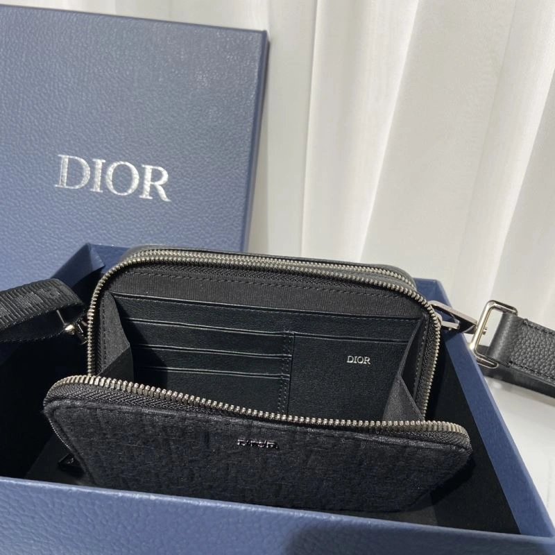 Snug Christian Dior Other Bags 70624