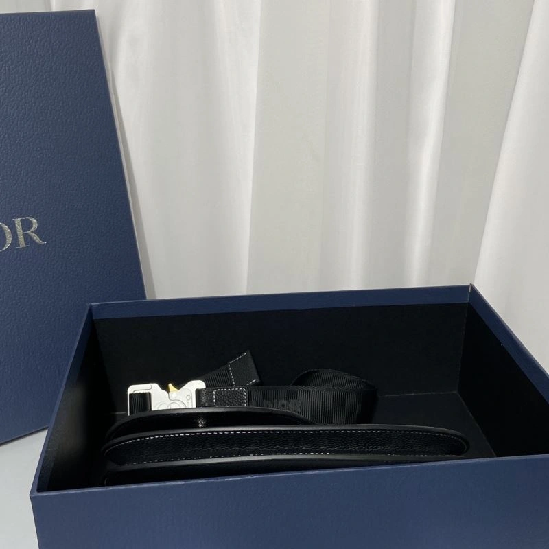 Christian Dior Other Bags ModernLook 70646