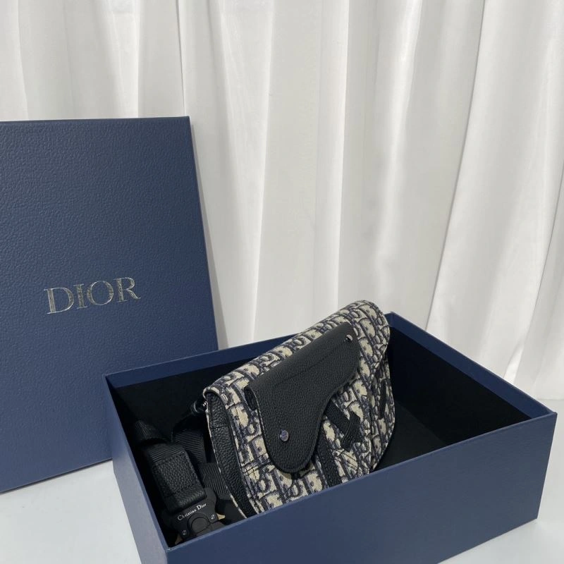 Cozy Christian Dior Other Bags 70610