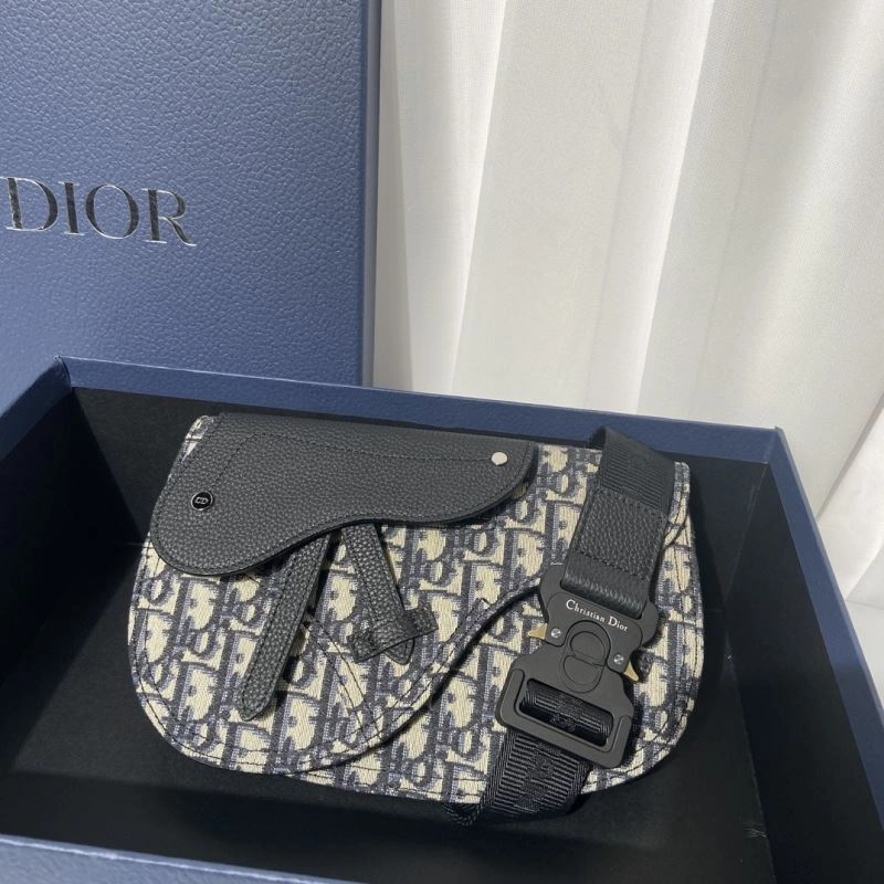 Cozy Christian Dior Other Bags 70610