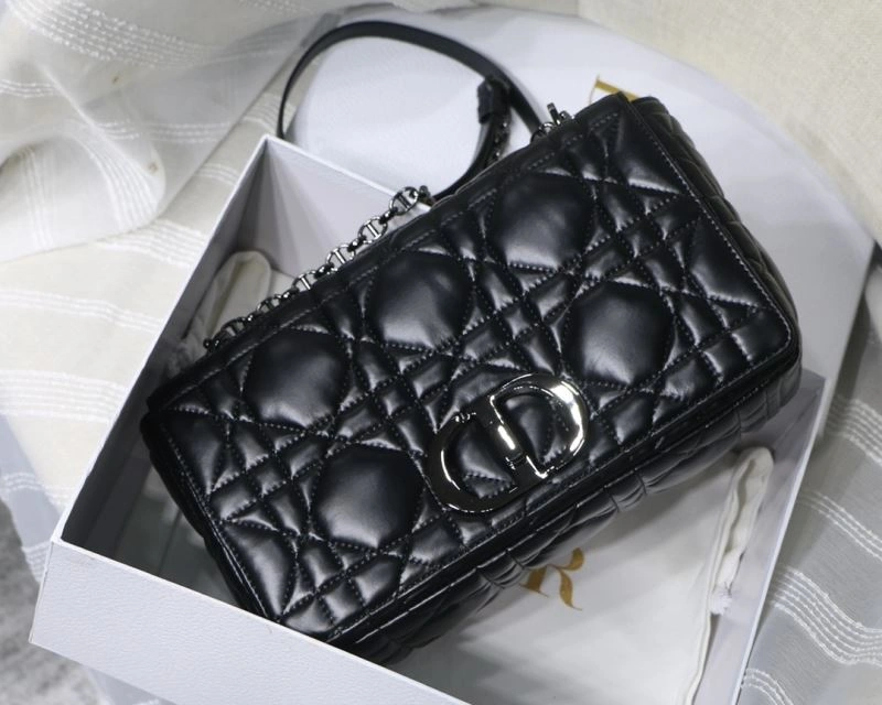 Chic Christian Dior Other Bags 70605