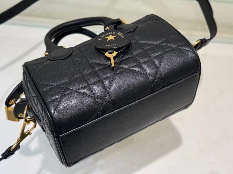 Bright Christian Dior Other Bags 70596