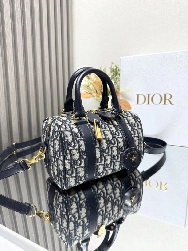 Reliable Christian Dior Other Bags 70593