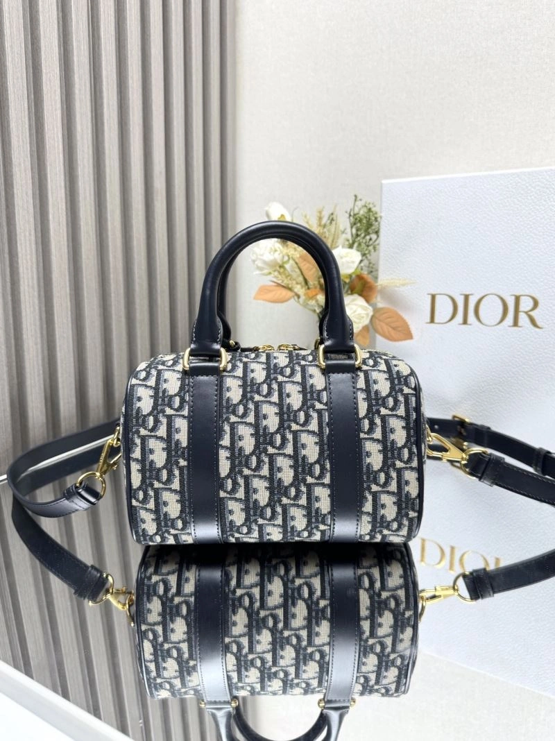 Reliable Christian Dior Other Bags 70593