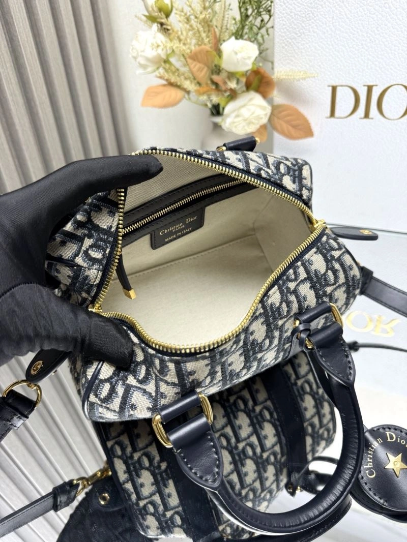 Reliable Christian Dior Other Bags 70593