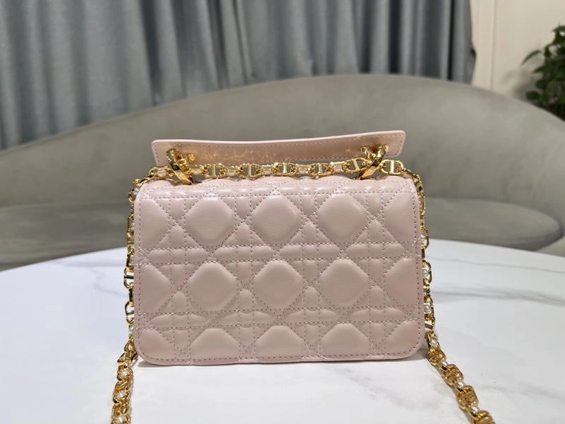 Unique Christian Dior Other Bags 70580