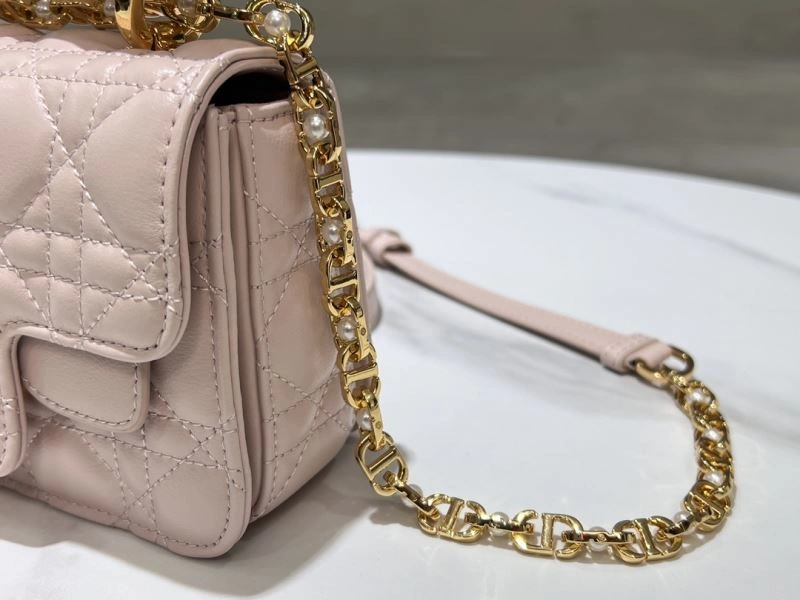 Unique Christian Dior Other Bags 70580