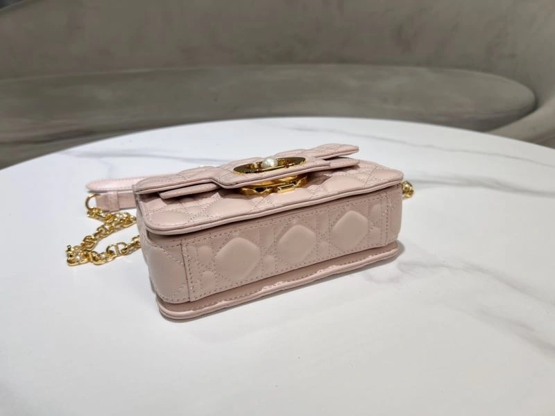 Unique Christian Dior Other Bags 70580