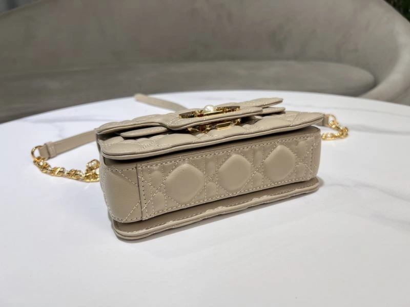 Christian Dior Other Bags Trendy 70581