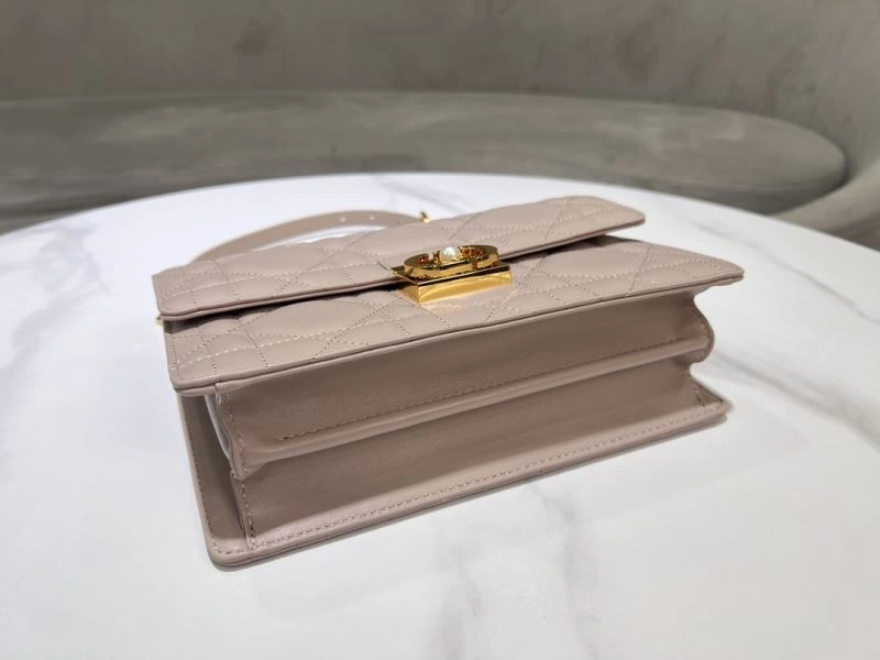 Stretchable Christian Dior Other Bags 70612