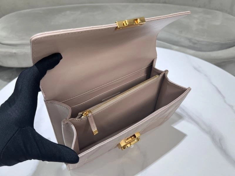 Stretchable Christian Dior Other Bags 70612