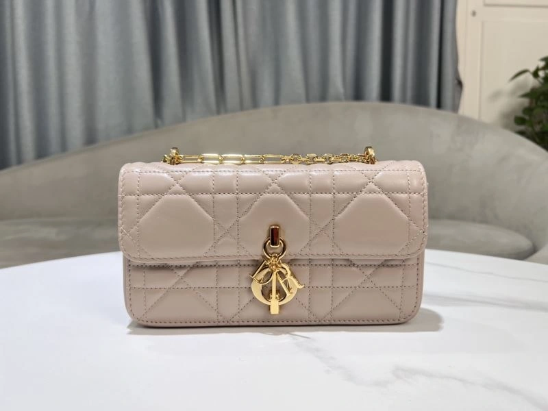 Christian Dior Other Bags Vibrant 70573