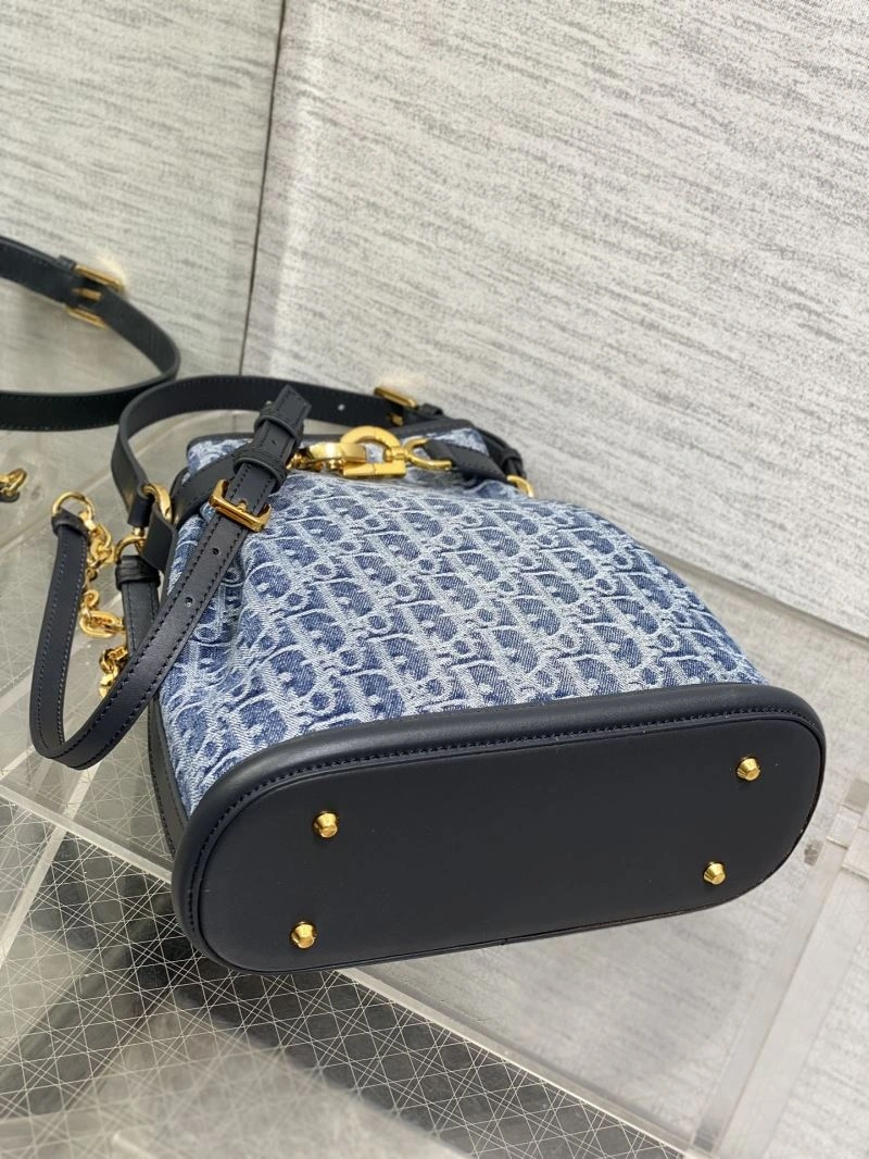 Stylish Christian Dior Other Bags 70616