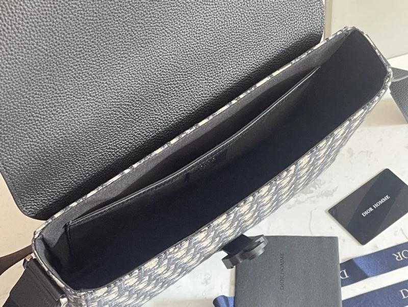 FlexibleFit Christian Dior Other Bags 66710