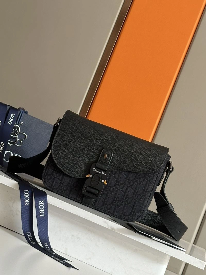 Contemporary Christian Dior Other Bags 66699