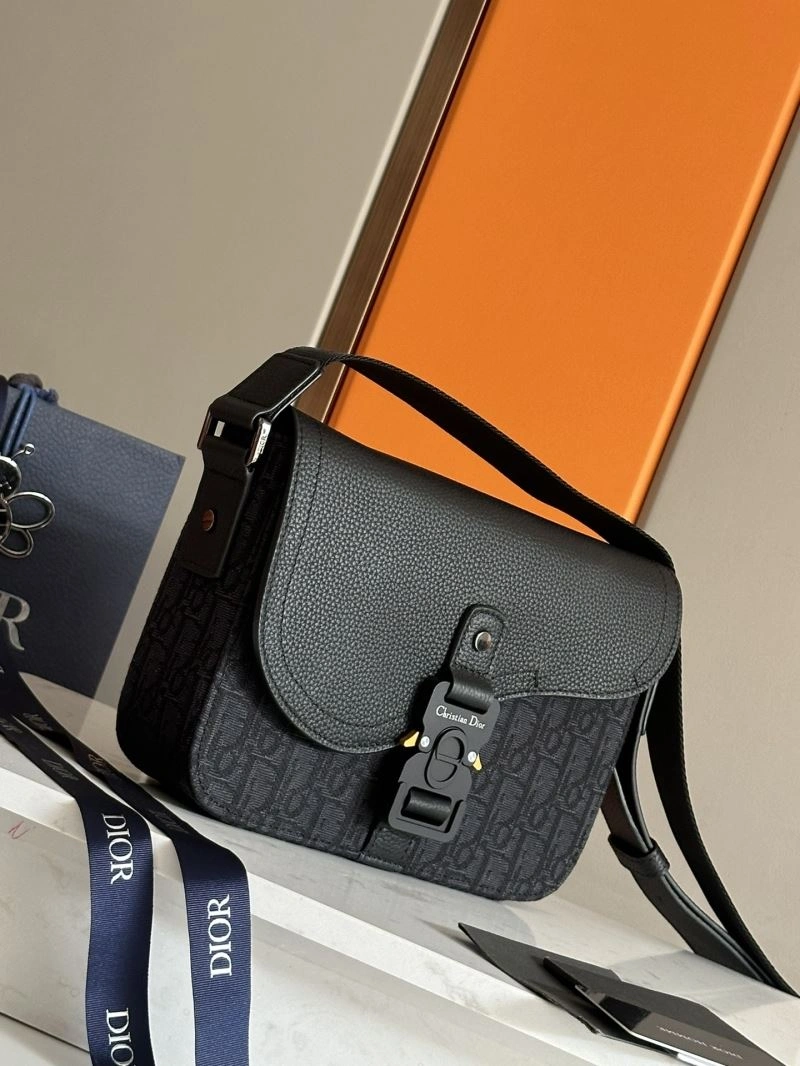 Contemporary Christian Dior Other Bags 66699