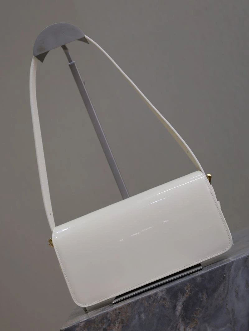Christian Dior Other Bags SmartChoice 66681