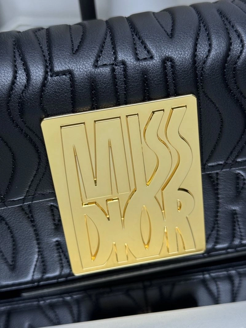Minimalist Christian Dior Other Bags 66675
