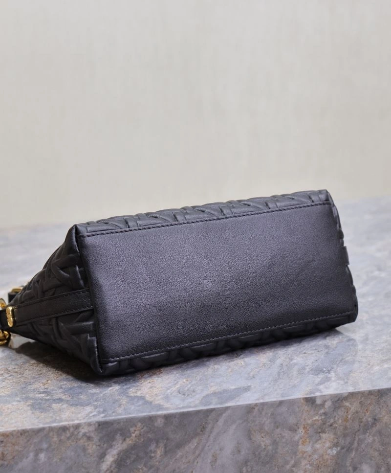 Vibrant Christian Dior Other Bags 66669