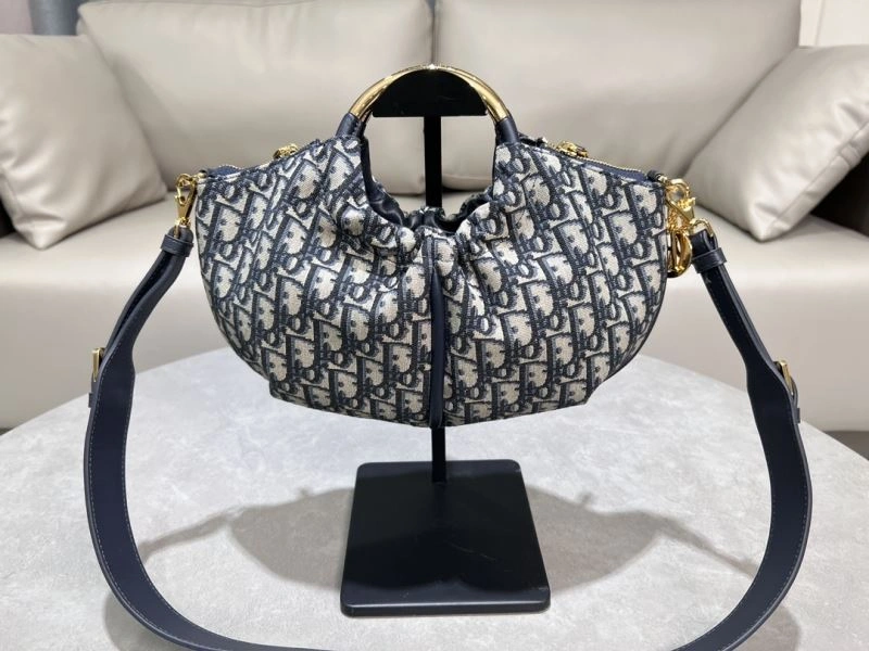 Christian Dior Other Bags Comfortable 63990