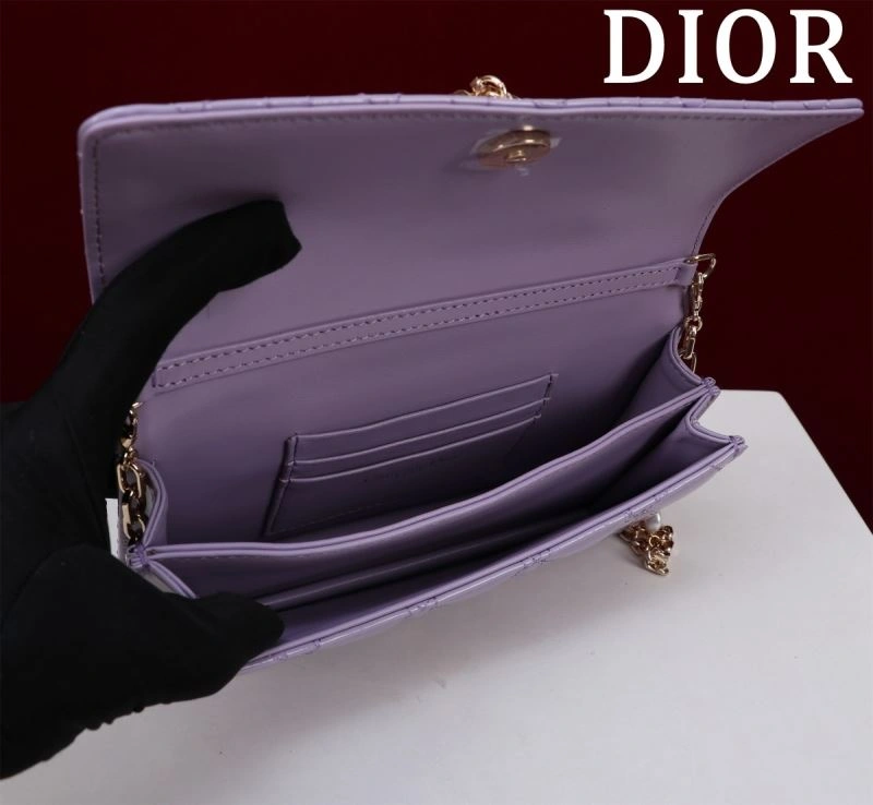 Stylish Christian Dior Other Bags 63973
