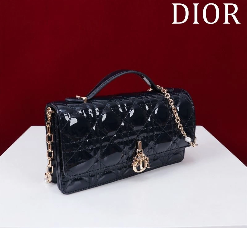 Trendy Christian Dior Other Bags 63965