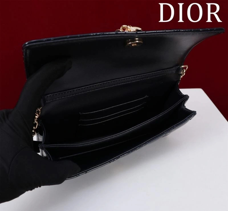 Trendy Christian Dior Other Bags 63965